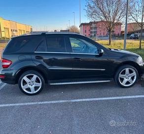 Mercedes -benz ML350 2010