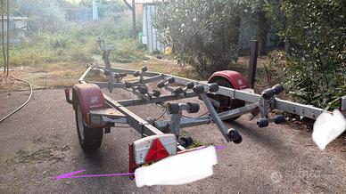 Carrello stradale imbarcazione