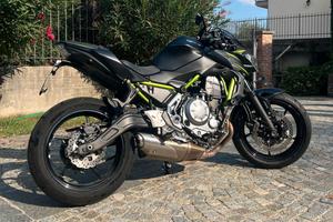 KAWASAKI Z650 35Kw A2 - 2018 - Accessoriata