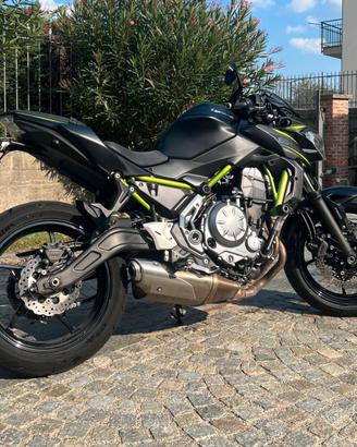 KAWASAKI Z650 35Kw A2 - 2018 - Accessoriata