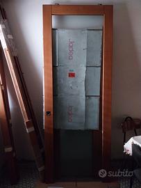 Porta a scrigno legno e vetro Mirawood Garofoli 