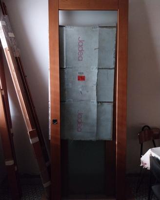 Porta a scrigno legno e vetro Mirawood Garofoli 