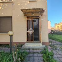 3 LOCALI A CASTELLAR GUIDOBONO