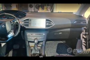 PEUGEOT 308 BlueHDi 120 S&S EAT6 Allure