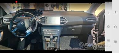 PEUGEOT 308 BlueHDi 120 S&S EAT6 Allure