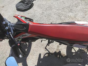 Aprilia SX 2022 motard