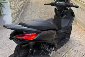 Piaggio BEVERLY 300 S