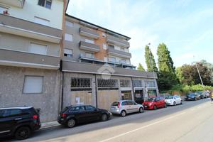 3 LOCALI A MAGENTA