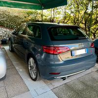 Audi A3 Sportback S-tronic - Full Optional