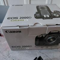 Fotocamera Canon EOS 2000D EF S 18-55 III Kit