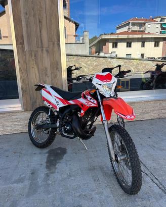 Beta RR 50