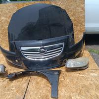 Muso Opel Insignia 2.0 CDTI anno 2011