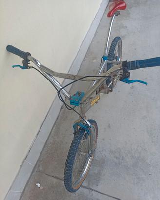 Bmx Atala Freestyle cromata
