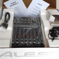 Mixer analogico Alesis Multimix 8 USB FX