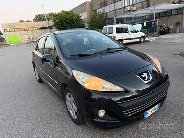 PEUGEOT 207 1.4 BENZINA EURO5A NEOPATENTATI