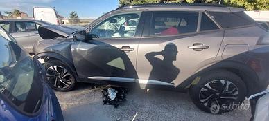 Peugeot 2008 incidentata