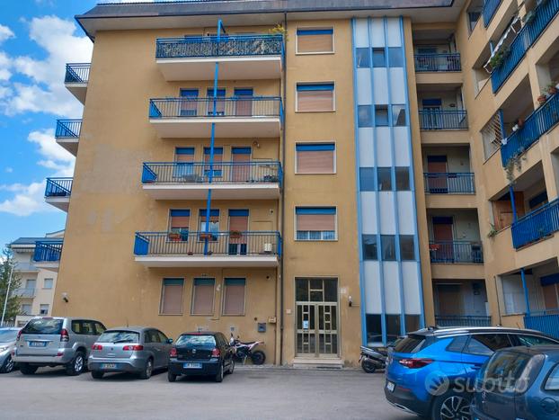 Appartamento in via zona ospedale - Sulmona