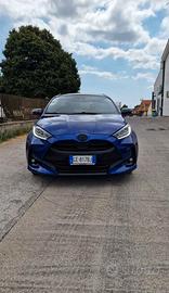 Toyota Yaris hybrid lounge