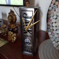 Orologio fatto a mano