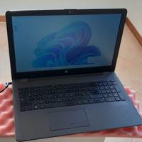 HP 15,6" i5-7th 8GB DDR4 SSD 600GB Win11 Pro