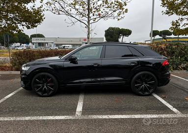 Audi Q8 50