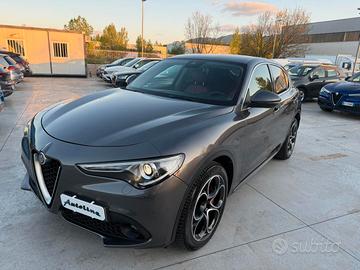 Alfa Romeo Stelvio 210 cv Q4 -TI- Interno ROSSO