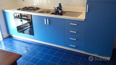 Cucina componibile completa, mt. lineari 3,30