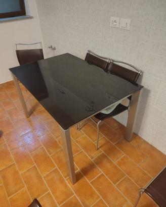 tavolo callegaris con sedie