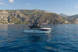 PRESTIGE YACHT F6.7