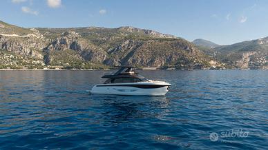 PRESTIGE YACHT F6.7