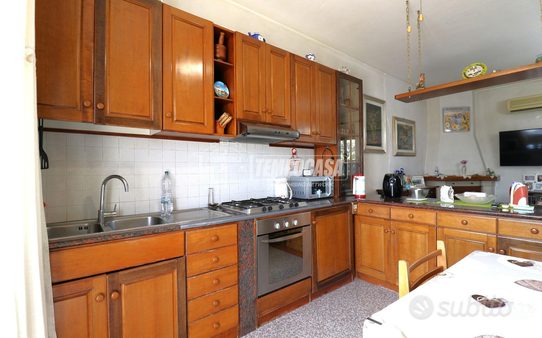 Casa – Roma, Parco de' Medici, Municipio Roma XI - Vista 5