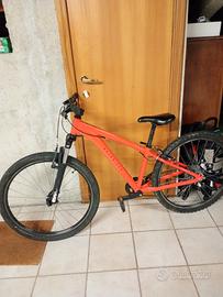  Bici rockrider st 500 26 pollici 