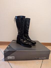 NeroGiardini - stivali lucidi con lacci