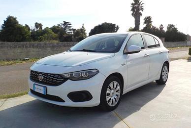 FIAT Tipo 1.3 Mjt S&S 5 porte Easy