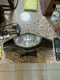 Plastica faro sh 125/150