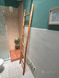 Scaletta bambu per arredo bagno