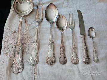 servizio di posate da 12 bagnati in argento