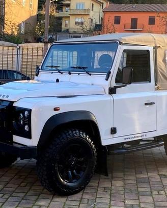 LAND ROVER Defender 90 2.2 TD4 Station Wagon