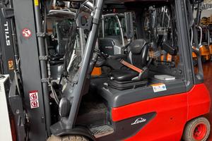 Muletto carrelli elevatori