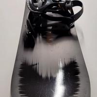 snowboard  con attacchi 