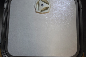 Sportello gavone camper e roulotte