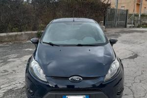 Ford Fiesta 6 serie 1.2 benzina