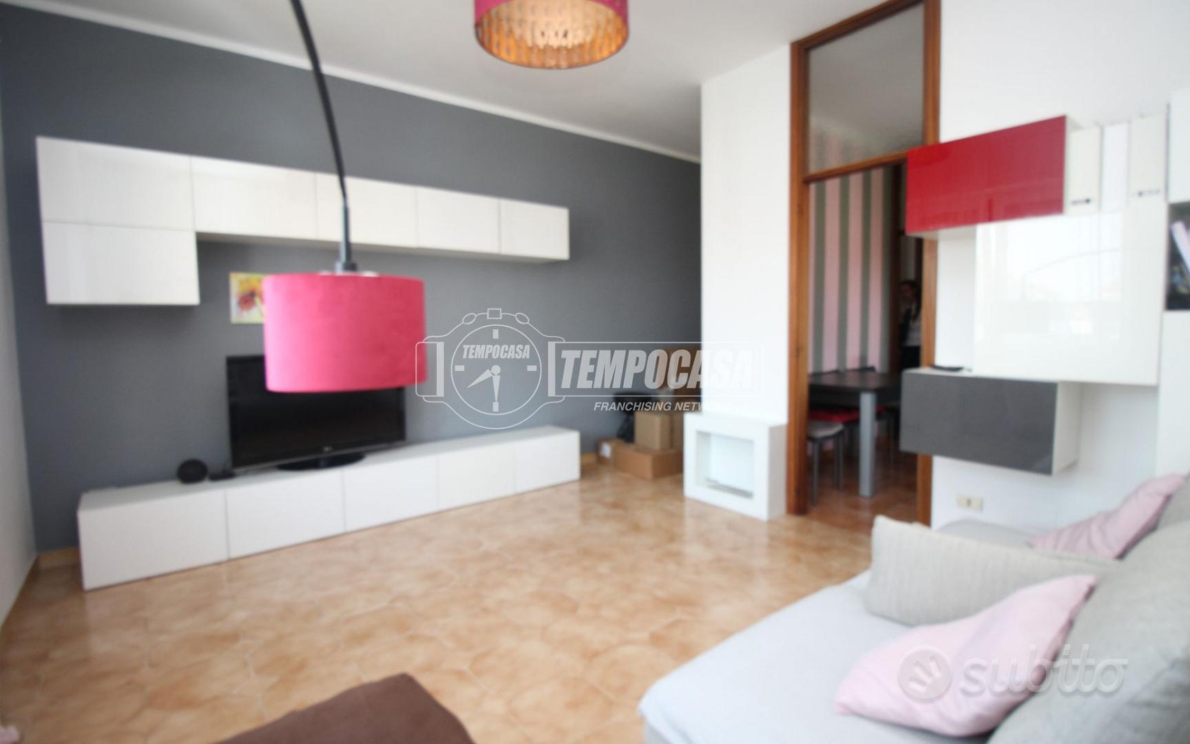 Apartment in Torino, Mirafiori Nord, Circoscrizione 2 - Altro