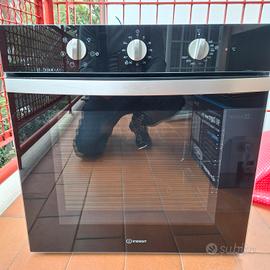 FORNO INDESIT ventilato nuovo