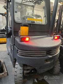 Muletto diesel targato Lugli 25q con posizionatore