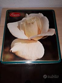 Scatola in latta Lazzaroni vintage