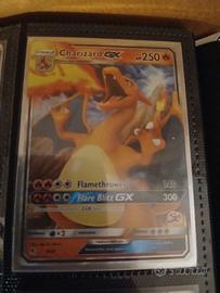 Carte pokemon CHARIZARD