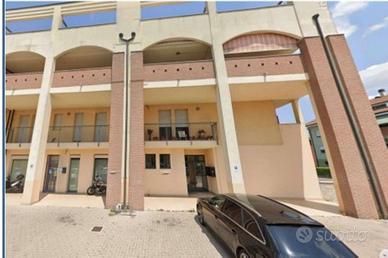 Immobile in asta di 18 m² con box auto a San Giorg