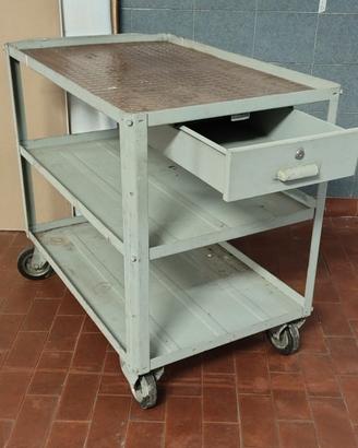 CARRELLO PER OFFICINA/ BOX