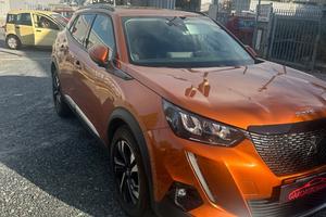 Peugeot 2008 BlueHDi 110 S&S Allure Pack